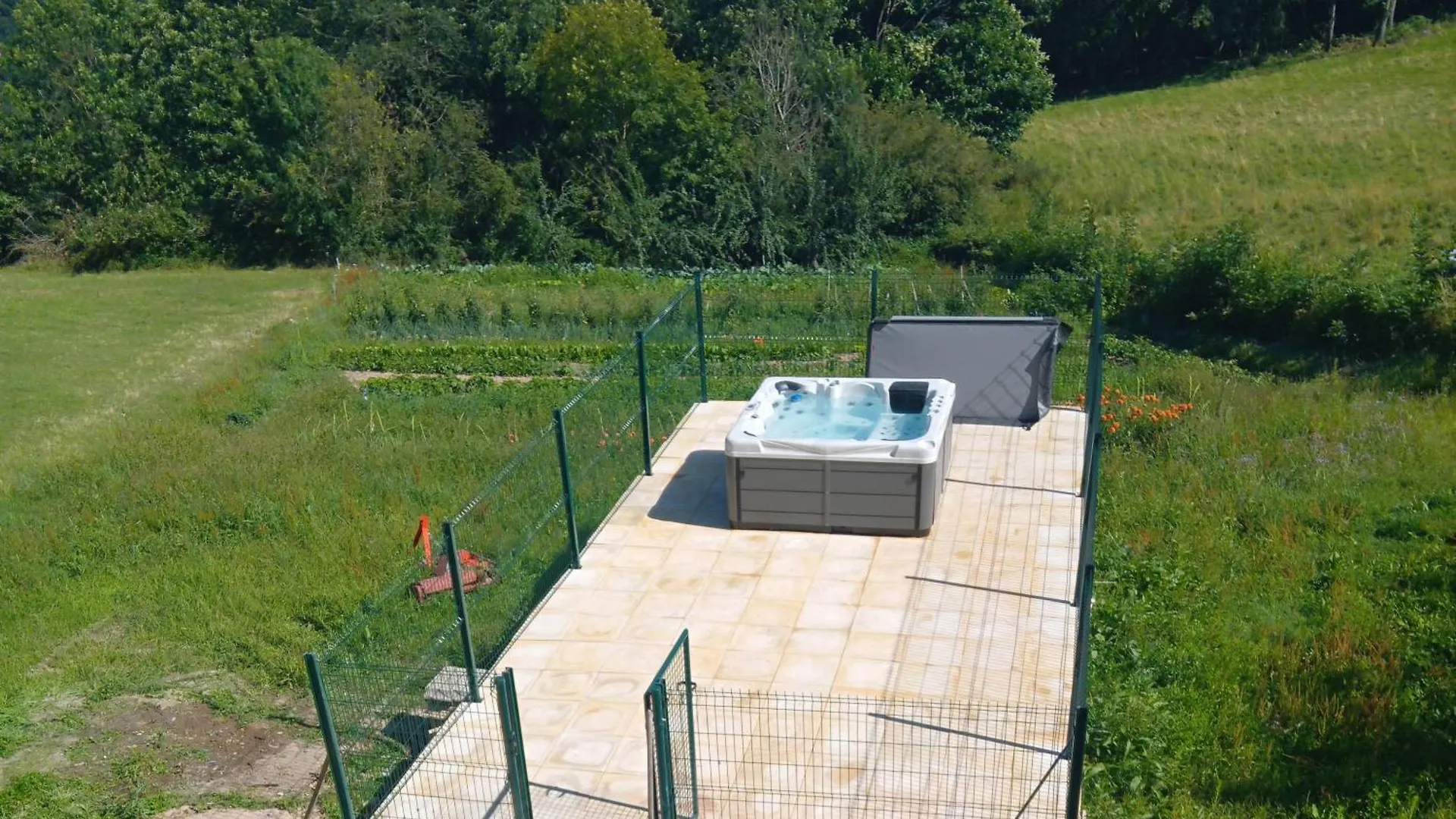 Guest house La Bergerie De Lavernhe Connac France
