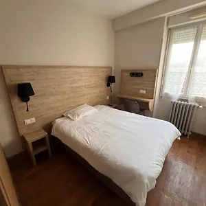 Le D'artagnan Hotel
